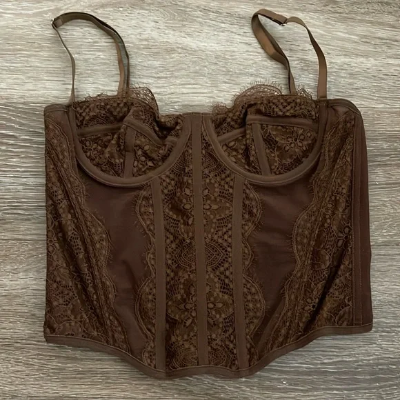 Brown Corset Tank - Picture 2 of 4